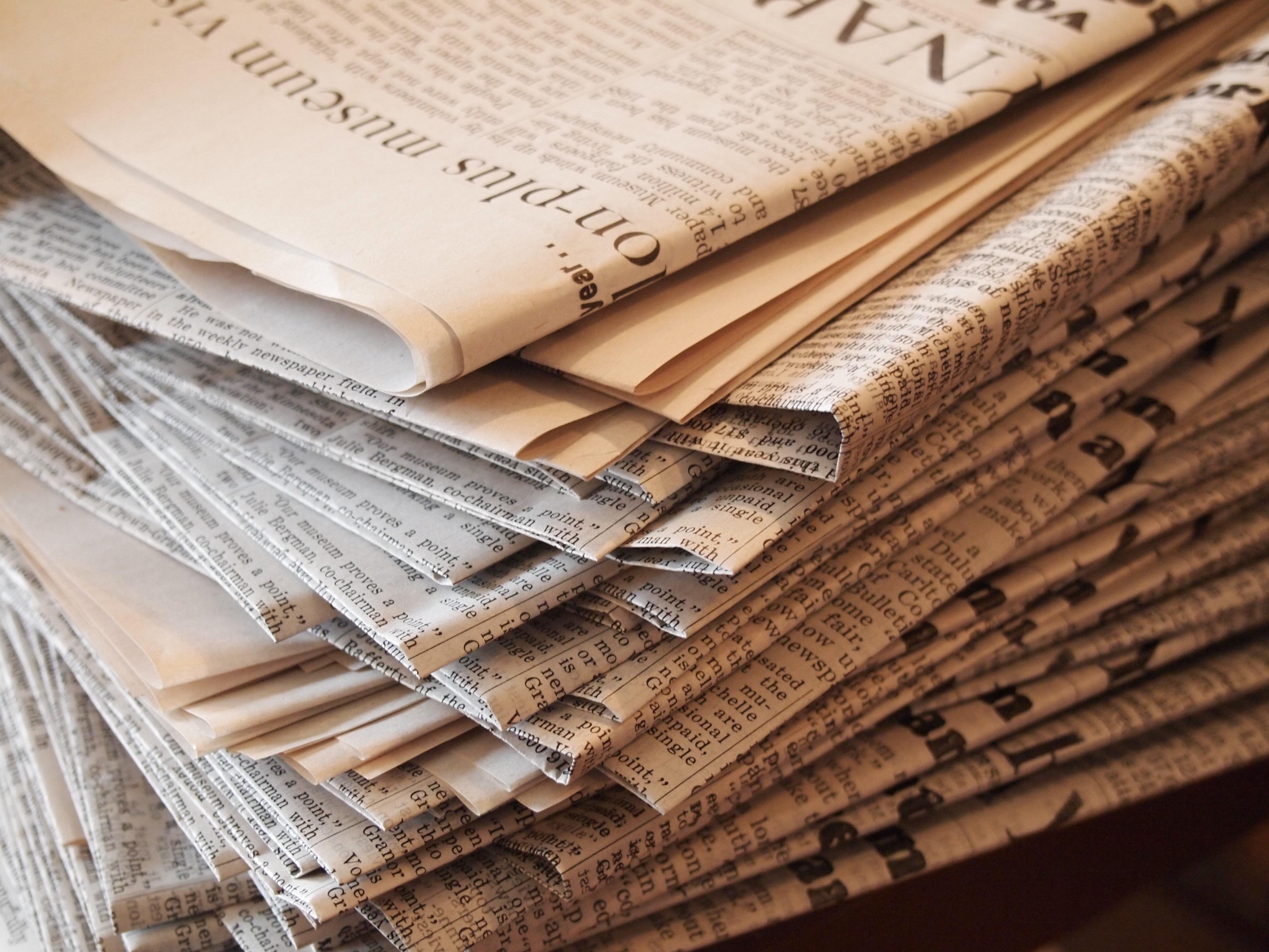 23 Ways To Reuse Newspaper In Your Home