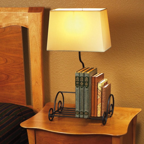 bookself-lamp